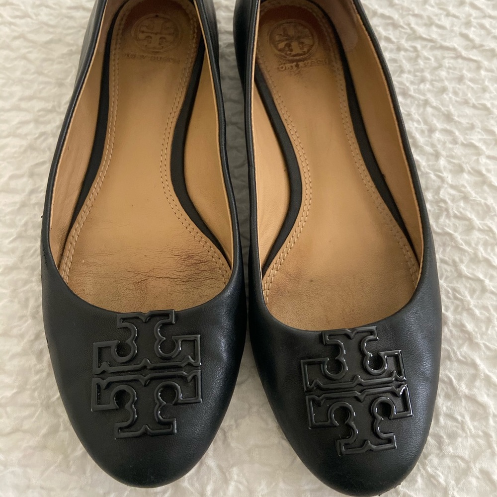 Tory Burch flats